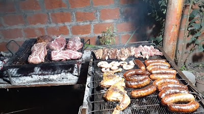 Parrilla lo de chíchí