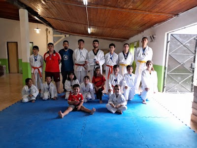 Escuela de taekwondo WT YU-MA