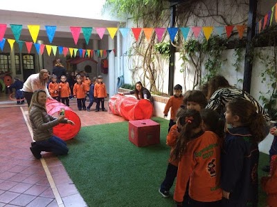 Jardín Maternal e Inicial Bilingüe Orange Day School