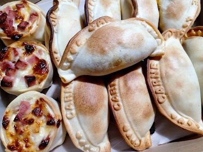 Pizzas y empanadas BLANCA