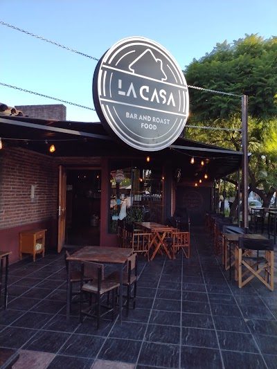 La Casa Bar