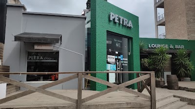 New Petra Lounge Bar