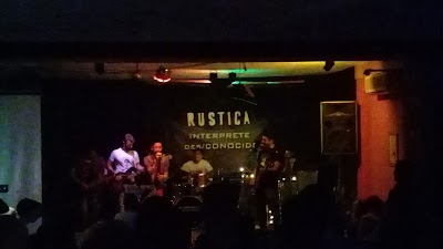 Rústica Multiespacio