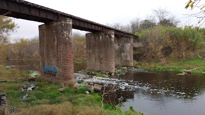 Puente De Hierro