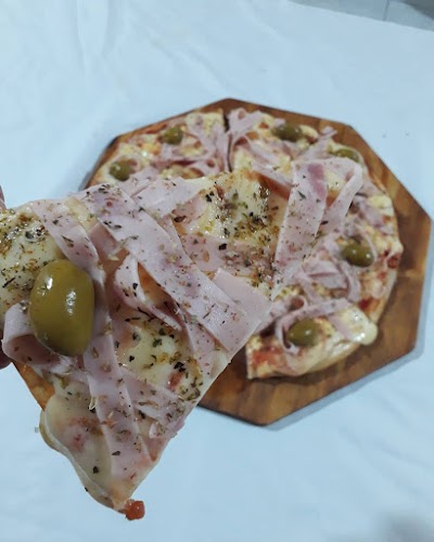 Pizzeria y Rotiseria IL TANO Bahia Blanca