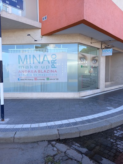 MINA PRO Makeup & Beauty - Andrea Blazina