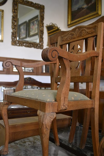 Muebles Antiguos Petete Ferreiro