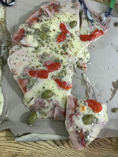 La Pizza y La Amasa