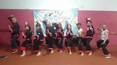 Escuela de Kempo "El Camino del Guerrero"