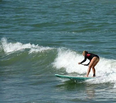 Escuela de Surf Mar Del Plata / Mar Del Plata Surf School