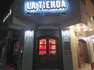 La Tienda, Pizzas Y Empanadas