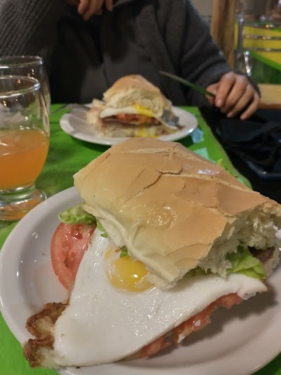 Lemonchello Pizzería y Heladería