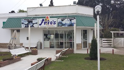 Frio's Heladerias Batán