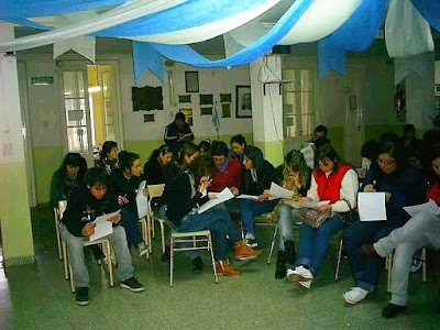 Escuela Secundaria N°2 "Juan José Bernal Torres"