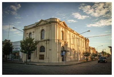 Centro Cultural Atilio Marinelli. Cine 3 D. Teatro