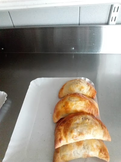 Empanadas El Tanque Pizzas~Minutas