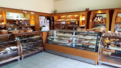 Confiteria Y Panaderia Los Girasoles