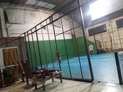 La Via Padel Indoor Club