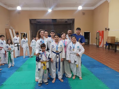 APAT Taekwon do Centro de entrenamiento LEONARDO NICOSIA, PEHUAJO