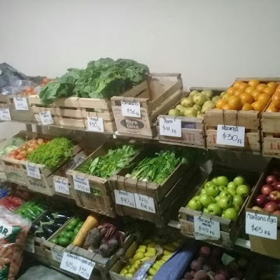 FRESCA almacen de frutas Y Verduras