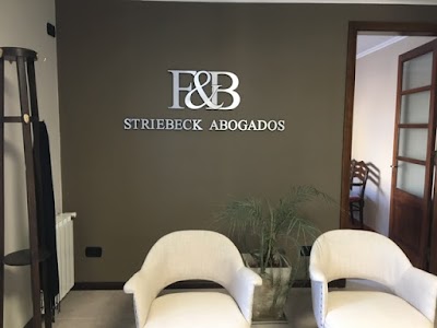 Federico y Bernardita Striebeck Abogados