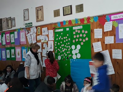 Escuela De Educación Primaria Nº8 "General Manuel Belgrano"