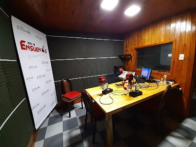 FM ENSUEÑOS 90.9 LRI 746