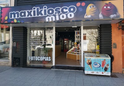 Maxikiosco Mioo / Cyber Matrix