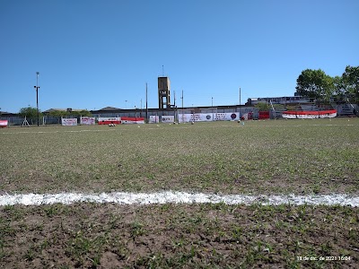 Centro de Fomento Alumni de Los Hornos( campo de deportes)