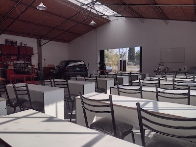 Centro de capacitación automotriz