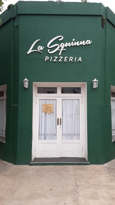 Pizzería "La Squinna"