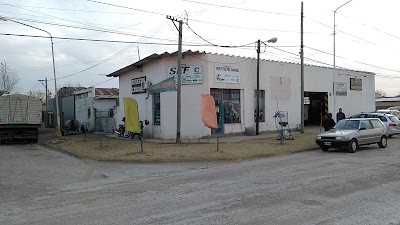 TALLER Y REPUESTOS PASQUALI Camiones y autos