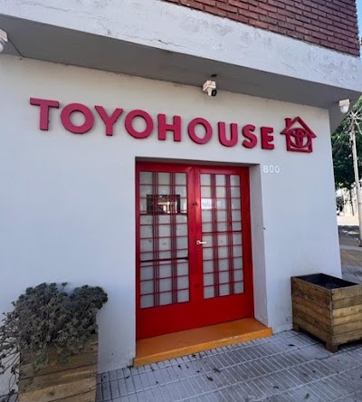 Totohouse