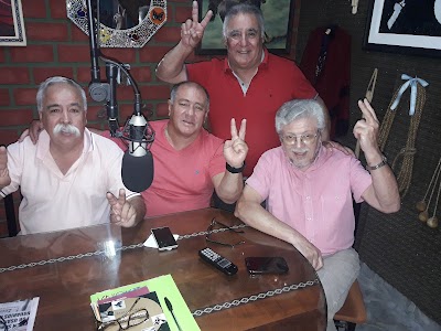 FM Paraíso 106.1