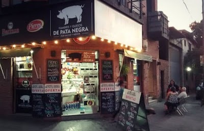 De Pata Negra Fiambres y Quesos