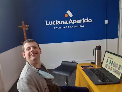 Luciana Aparicio - Facilitadora Digital