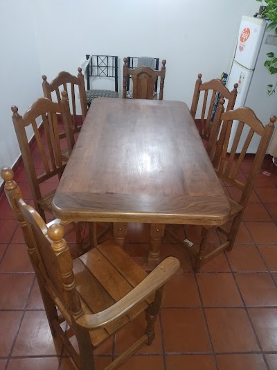 MOLA HOGAR MUEBLES DE ALGARROBO