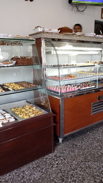 Panaderia Confiteria Cafeteria Don Pancho