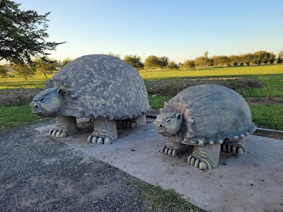 Paisaje del Cuaternario Loberense - Gliptodontes