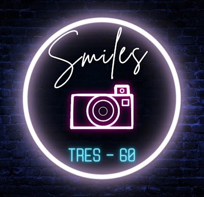 Smiles tres60