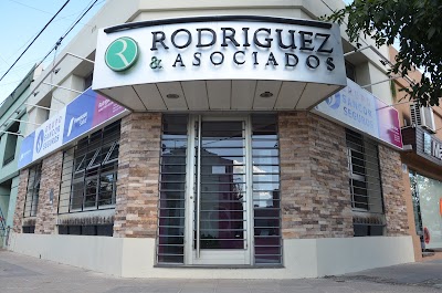 Rodriguez & Asociados