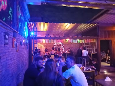 713 Downtown - Bar de cervezas - Restobar