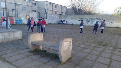 Escuela N° 76 Hnas. Pinto