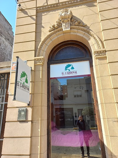 Muebles y Artesanías de Algarrobo y Ropa de Blanco "El Cardenal"