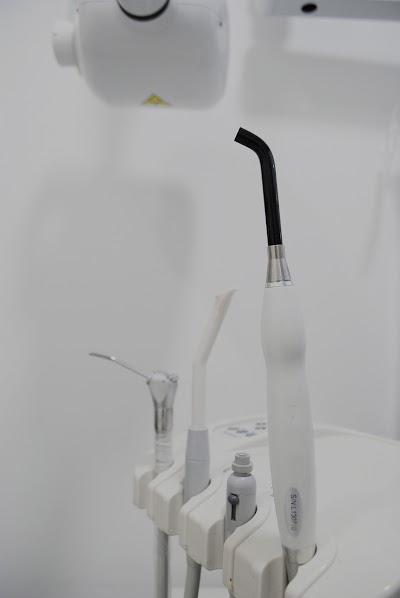 Odontología Boutique. Periodoncista