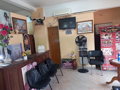 Salon de belleza y peluquería grillo