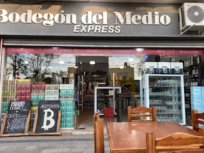 Bodegon del Medio