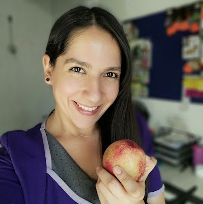 Nut. Erika Veas Perez, Nutricionista