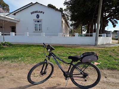 Escuela De Educación Primaria Nº5 "Bernardino Rivadavia"