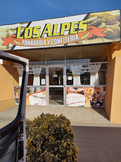 Panaderia Y Confiteria Los Alpes